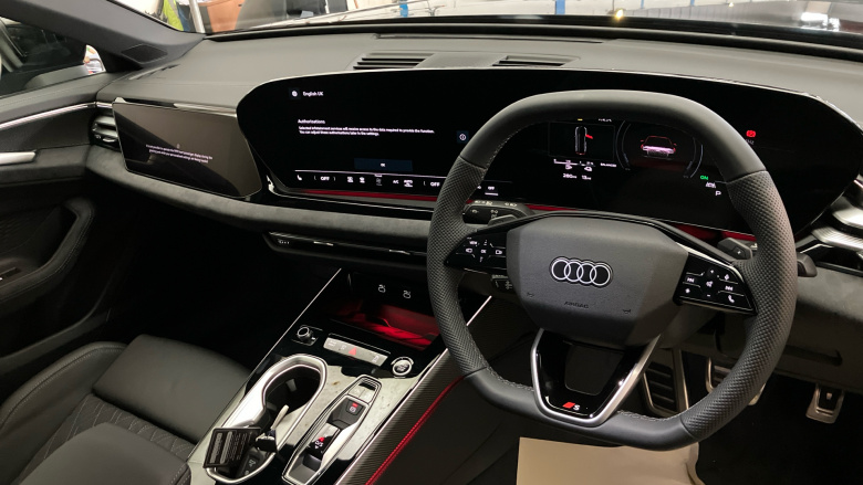 Audi A6 2.0 e-Hybrid Qtro 299 Launch Edition 4dr S Tronic Saloon